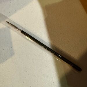 Crown Black Makeup Brush - Detail Liner